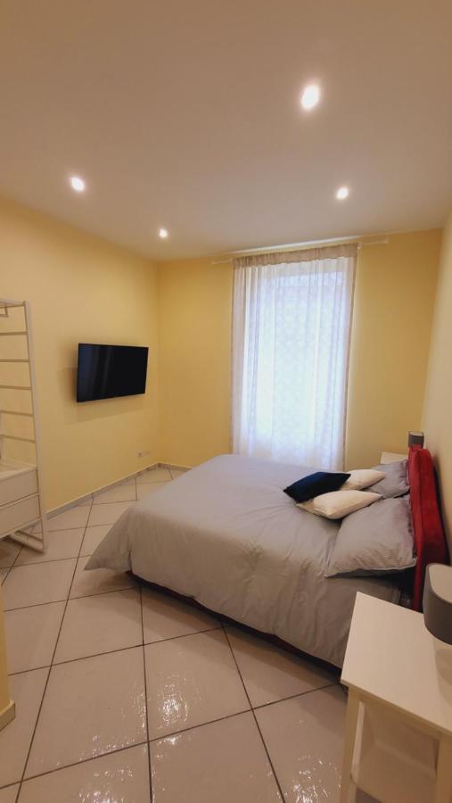 La Casa Di Bruno Suites เนเปิลส์ ภายนอก รูปภาพ