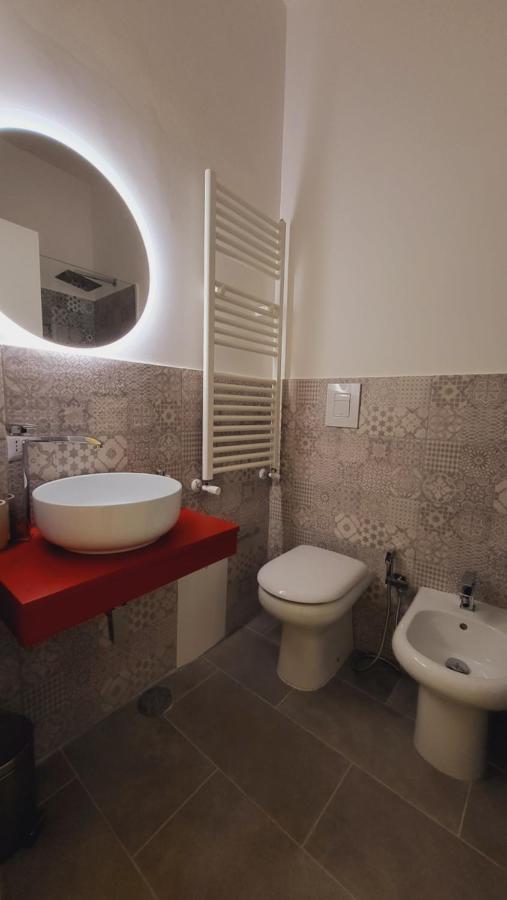 La Casa Di Bruno Suites เนเปิลส์ ภายนอก รูปภาพ